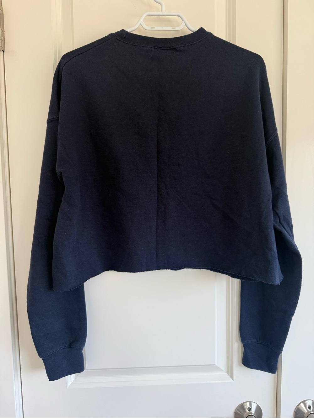Canada Navy Cropped Crewneck Sweatshirt - Picture 4 of 4